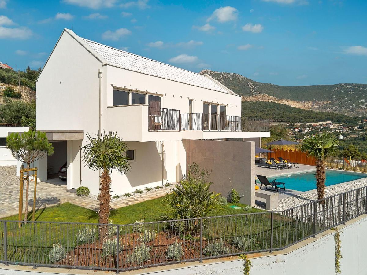 Design Villa Clavis-Brand New Villa With A View Klis Exterior foto